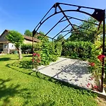 Romantic Safari Tent * Roussines