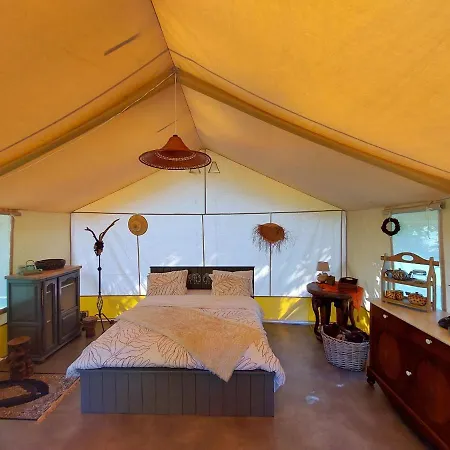 Glamping With Private Bathroom And Spacious Garden Roussines