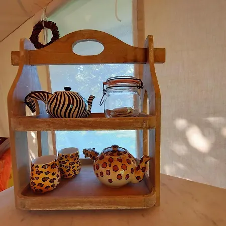 Glamping With Private Bathroom And Spacious Garden Luxury tent *